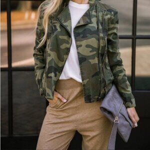 NWOT Anthropologie BLANK NYC Camo Woven Jacket Size S